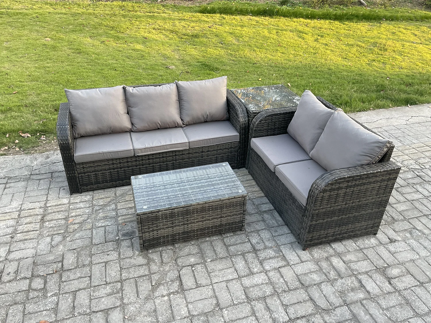 5-Sitzer Hoher Rücken Rattan Gartenmöbel Sets mit Rechteckiger Couchtisch 3-Sitzer Sofa Love Sofa Beistelltisch