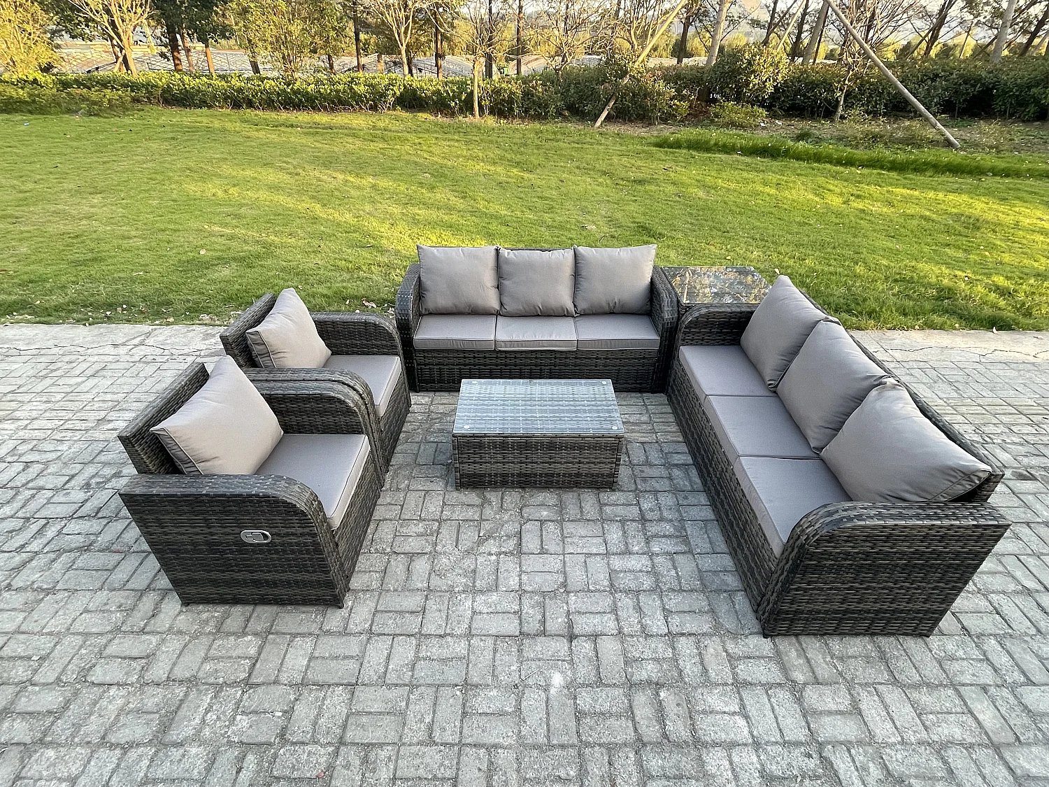 Rattan Gartenmöbel Sofa Set Tisch & Stühle Set mit 3-Sitzer Sofa Liegestühle Beistelltisch Dunkelgrau Gemischt
