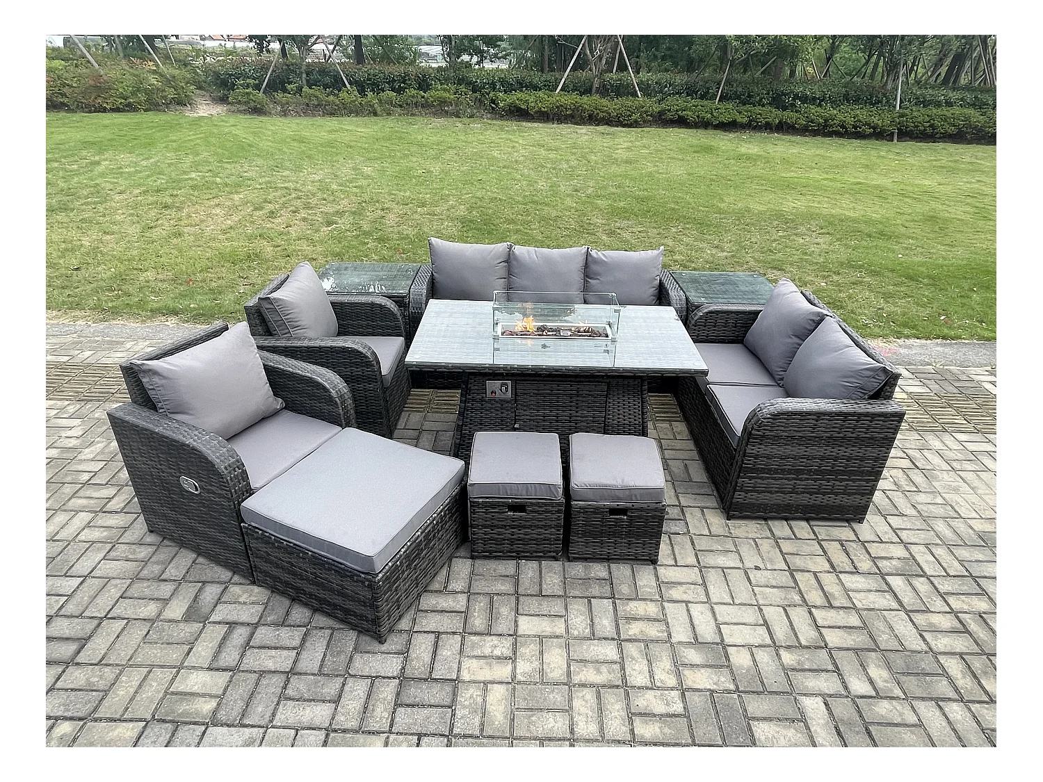Polyrattan Gartenmöbelset Gasfeuerstelle Esstisch und Sofa Sessel set mit 3 Hockern 2 Beistelltischen