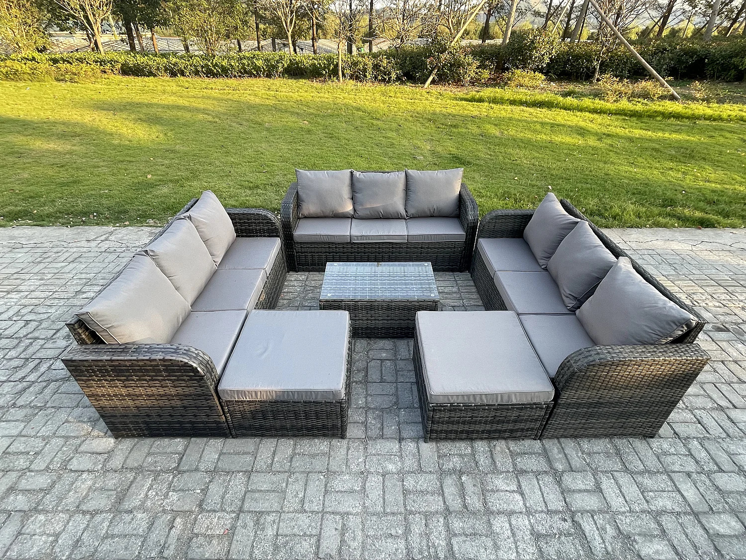 Polyrattan Gartenmöbel Set 11-Sitzer Garten Sofa im Freien Set mit Couchtisch 2 hohen Hockern Dunkelgrau Gemischt