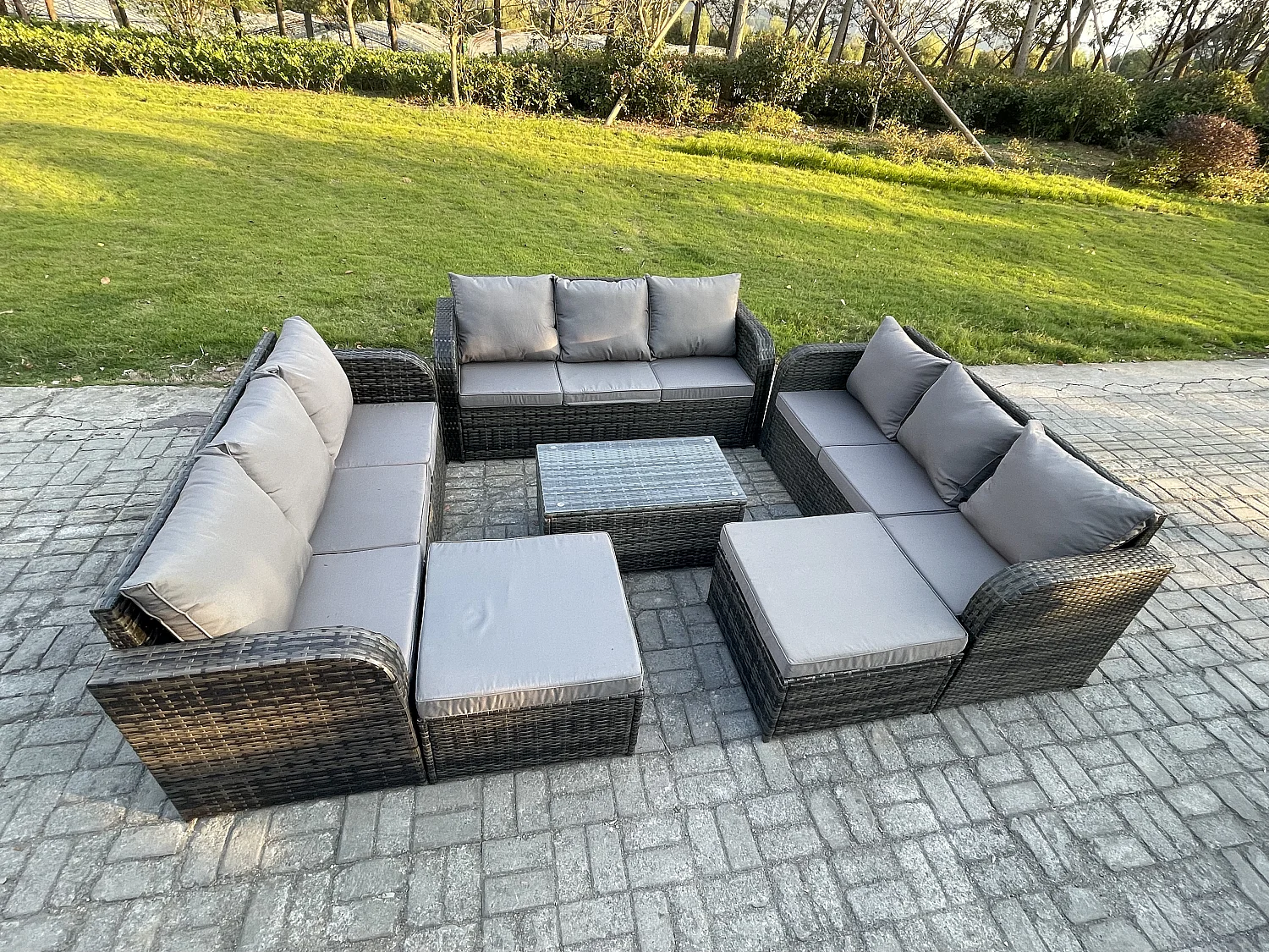 Polyrattan Gartenmöbel Set 11-Sitzer Garten Sofa im Freien Set mit Couchtisch 2 hohen Hockern Dunkelgrau Gemischt