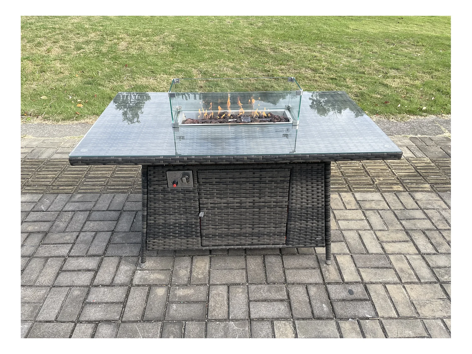 Polyrattan Gartenmöbel Set Garten Sofa im Freien Gasfeuerstelle Esstisch und Sofa Sessel set mit 2 Beistelltischen 3 Hockern