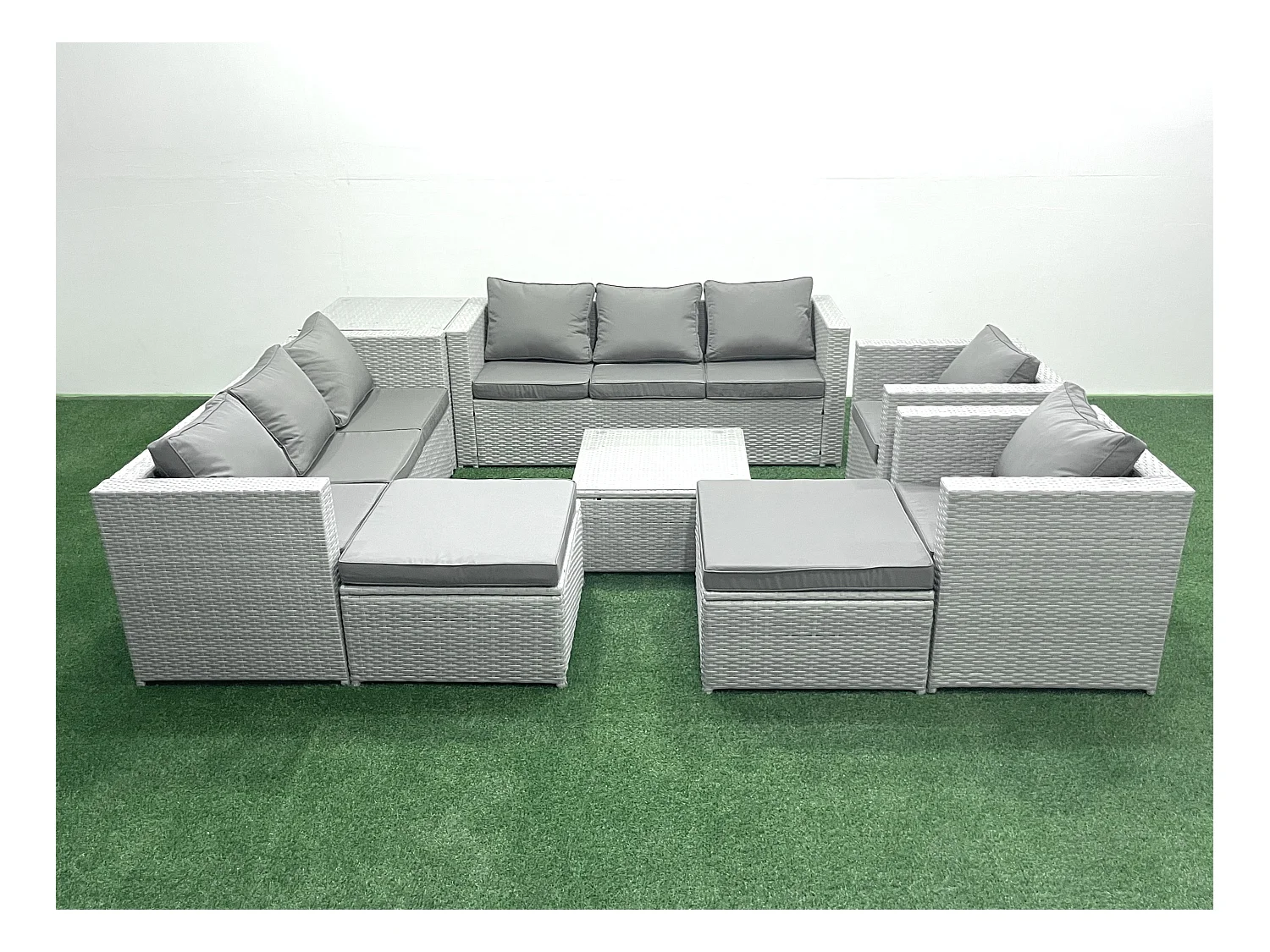 Salon de Jardin en rotin avec 2 Fauteuil Table basse carrée 2 Grand tabourets Table d'appoint Gris clair mixte