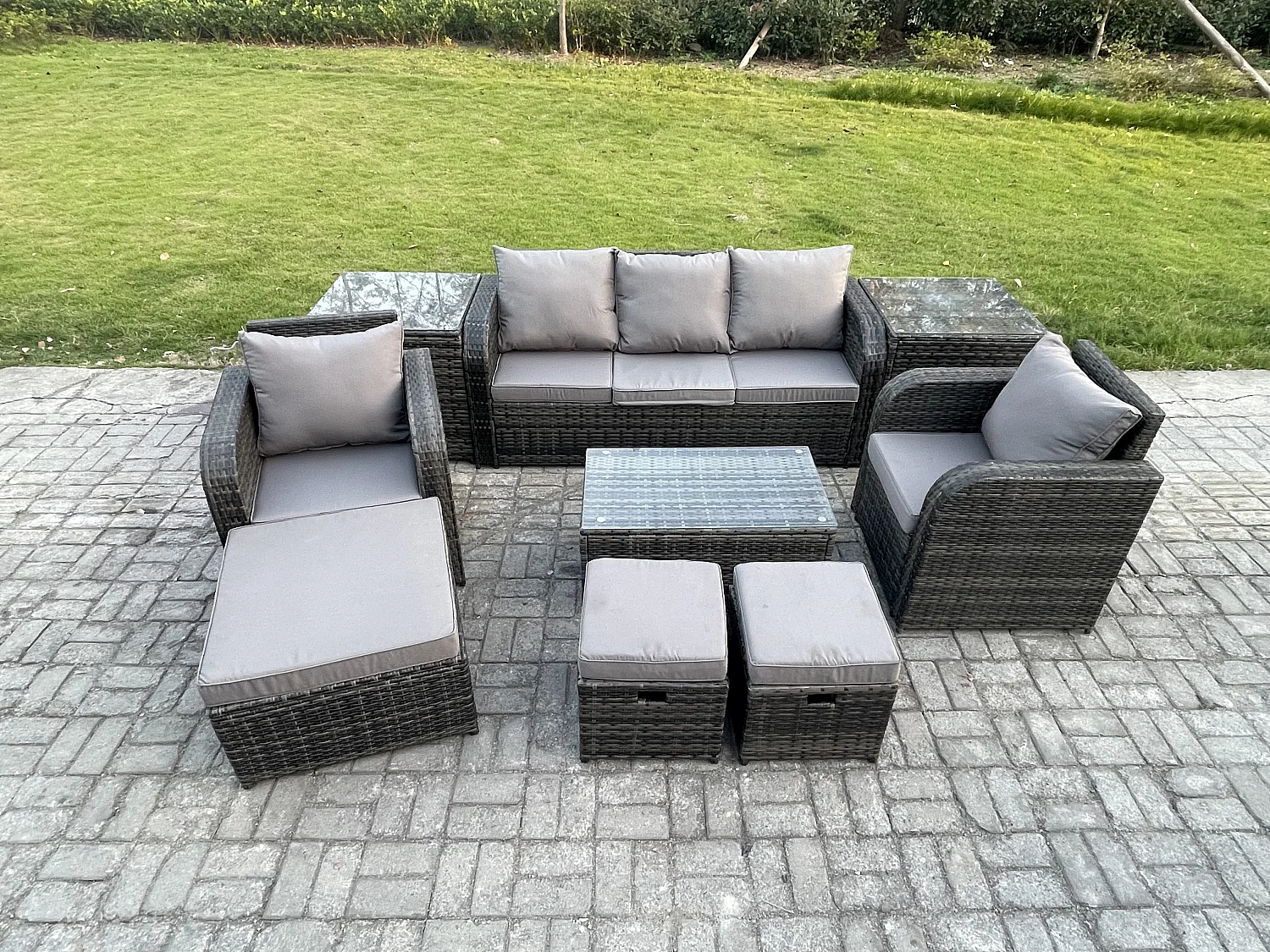 Polyrattan Gartenmöbel Set Polyrattan Garten Sofa im Freien Set mit Rechteckiger Couchtisch 3 Hockern 3-Sitzer Sofa 2 Beistelltischen Dunkelgrau Gemischt