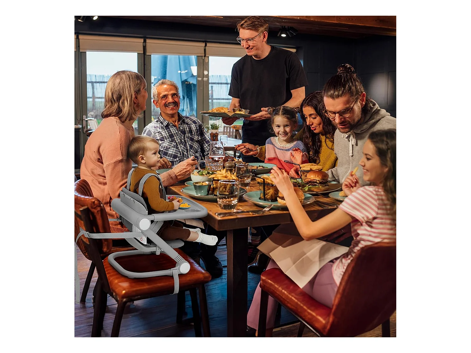 Chaise haute portable pour enfants avec plateau amovible, coussin en PU et ceinture de sécurité à 5 points, hauteur réglable, gris