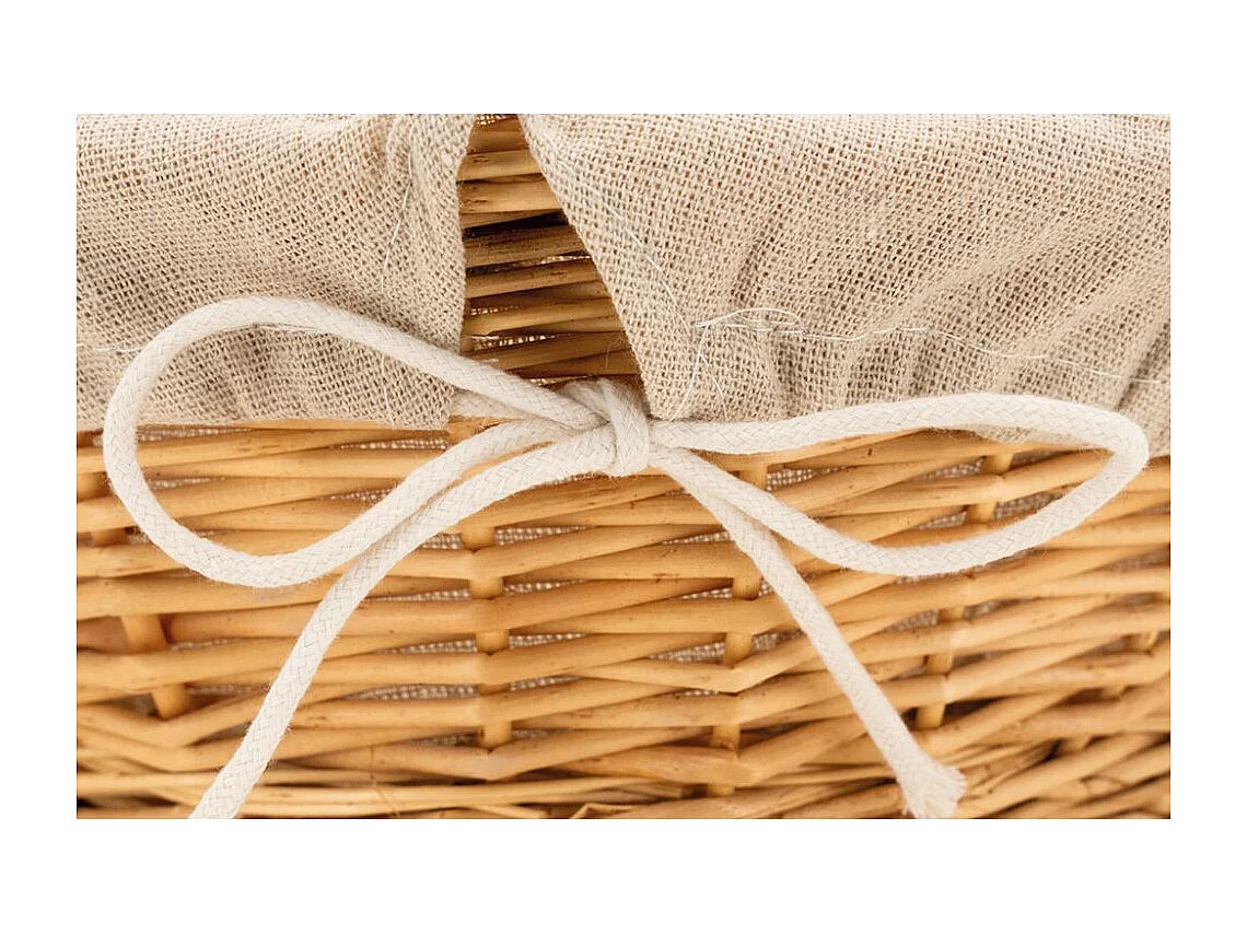 Corbeille en osier blanc avec doublure en jute