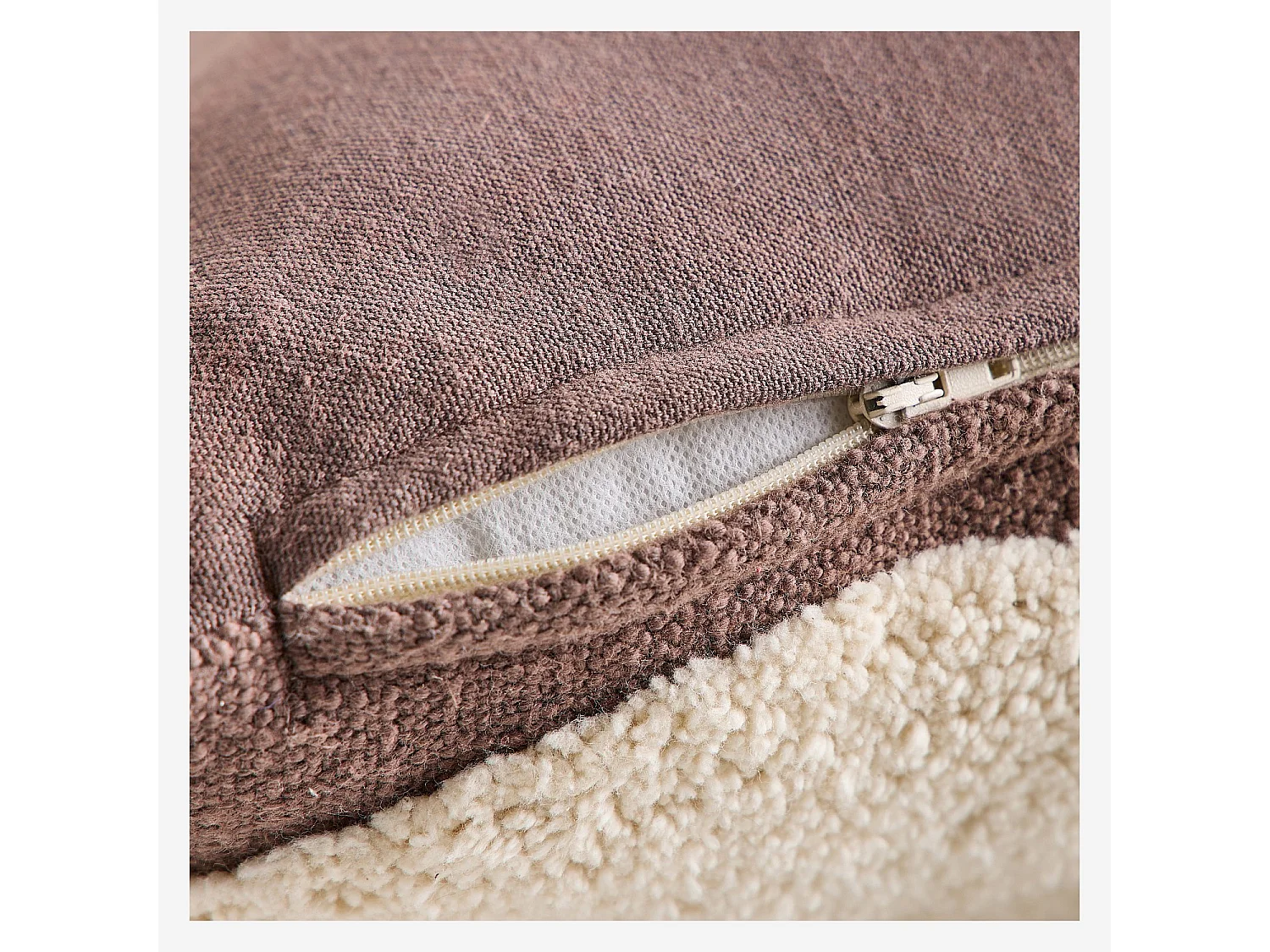 Habitat - Coussin tufté en coton - 45 x 45 cm - Brun - Anouk