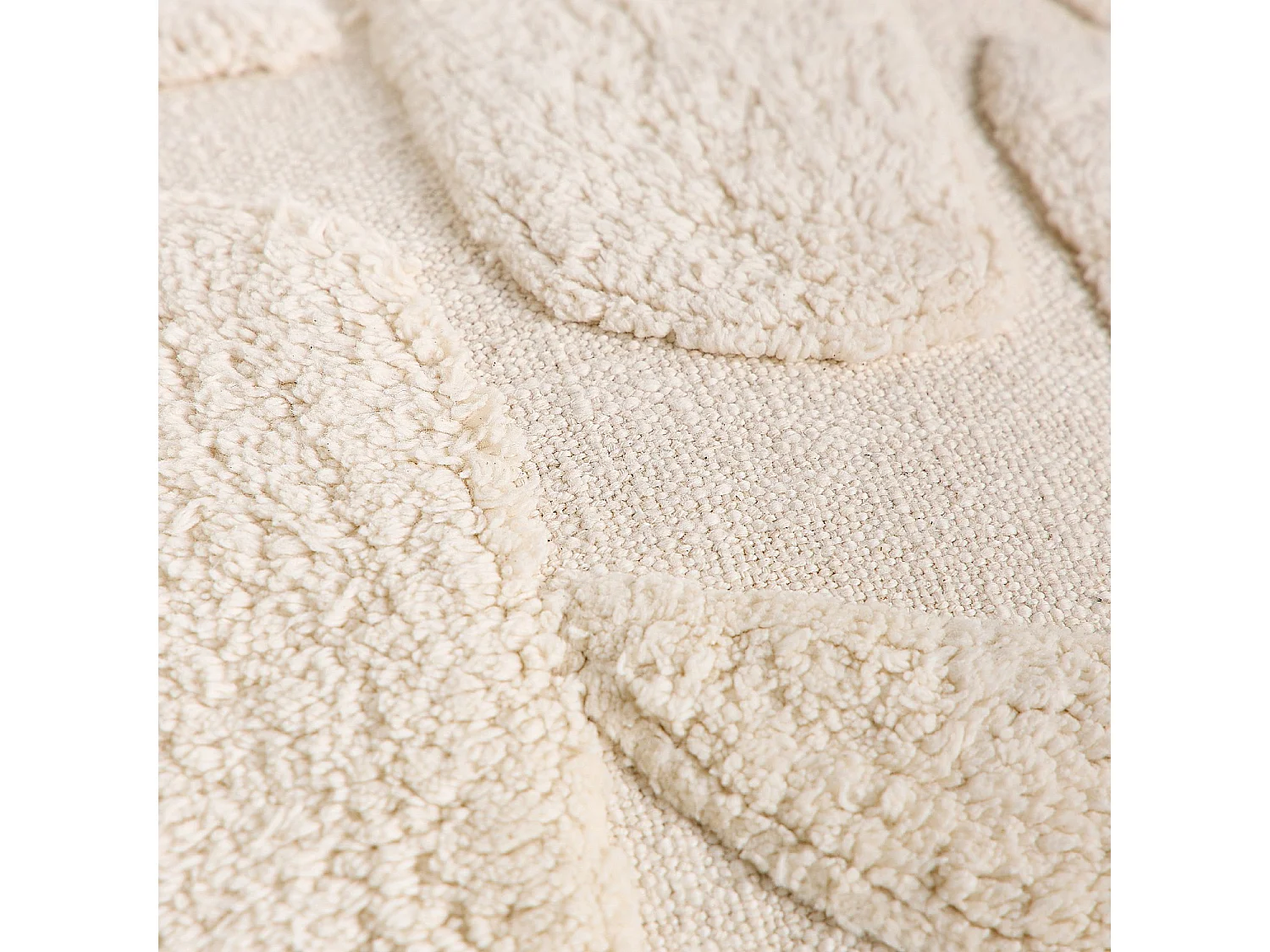 Coussin tufté en coton - 45 x 45 cm - Écru