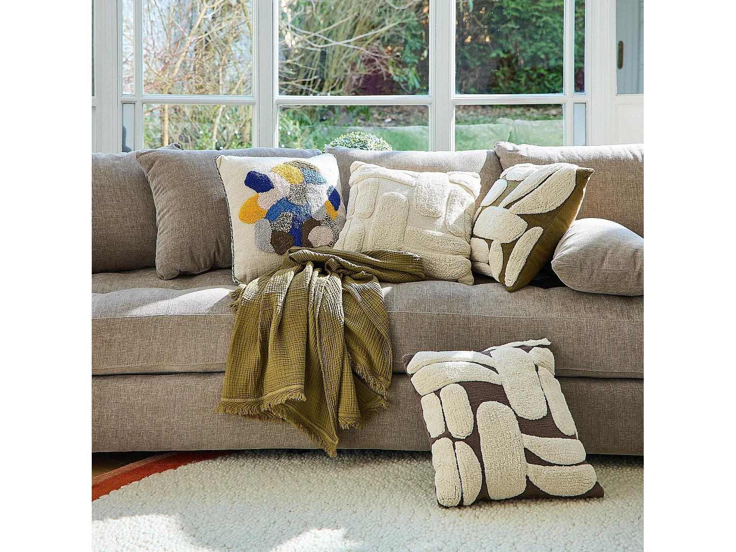 Coussin tufté en coton - 45 x 45 cm - Écru