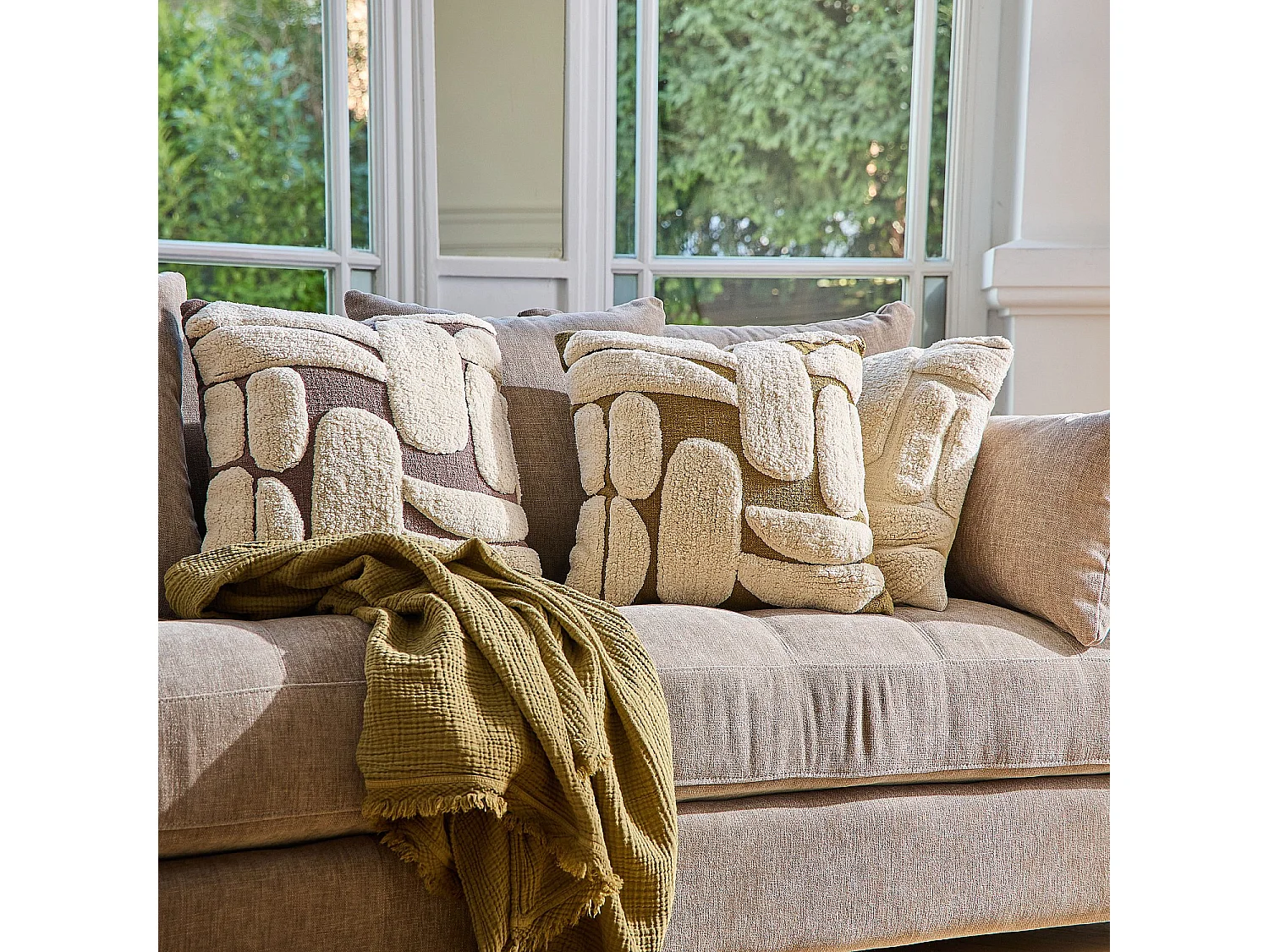 Coussin tufté en coton - 45 x 45 cm - Bronze
