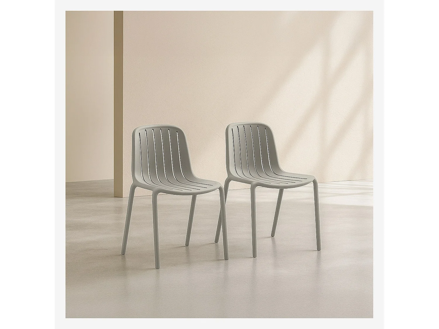 Lot de 2 chaises de jardin en polypropylène - Gris argile