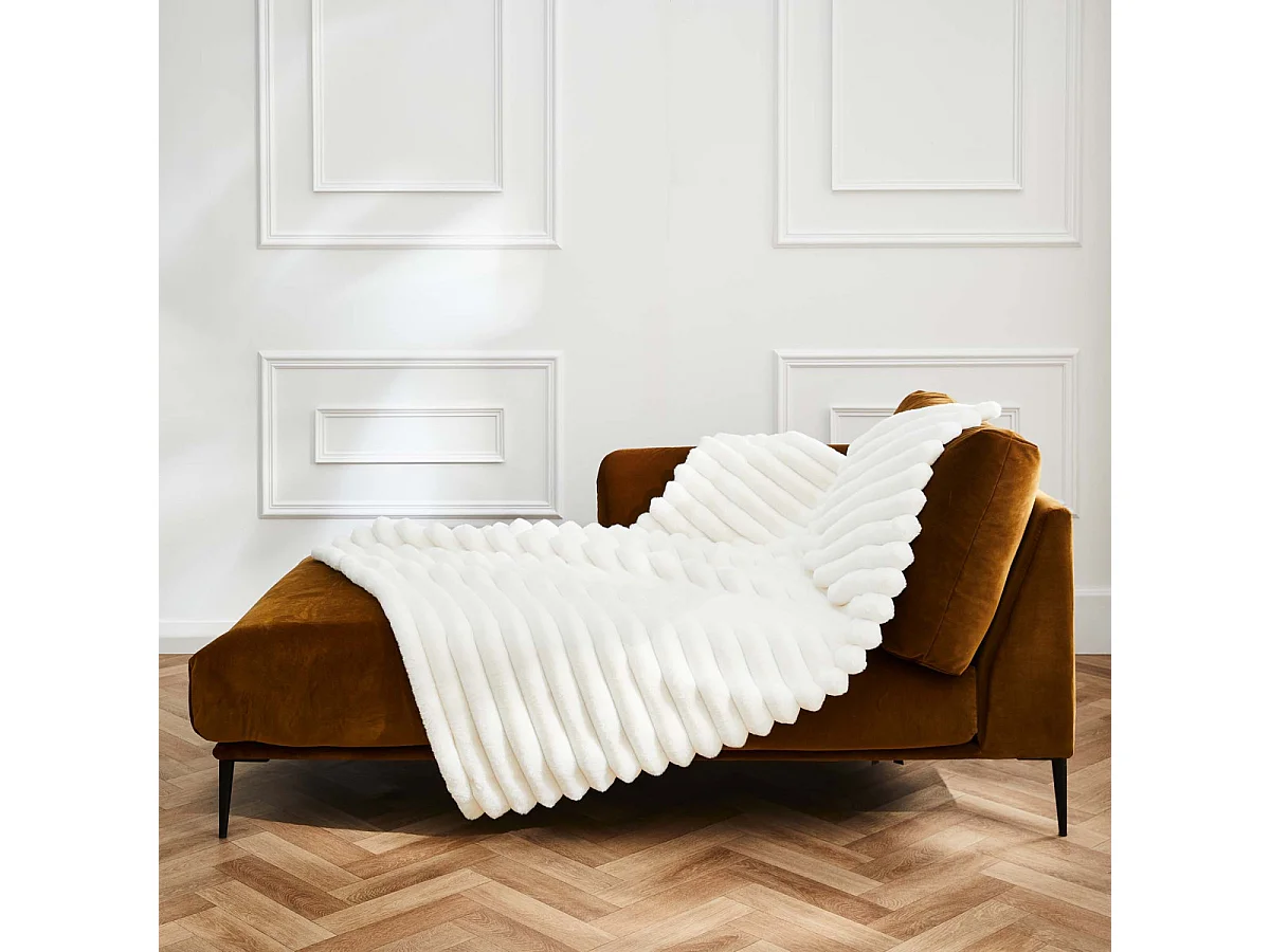 Plaid Imitation Fourrure  "Boudoir" 125x150cm Naturel