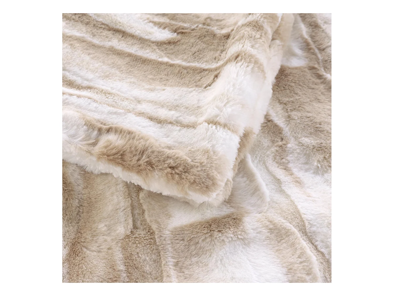 Plaid Imitation Fourrure "Cheyenne" 125x150cm Naturel