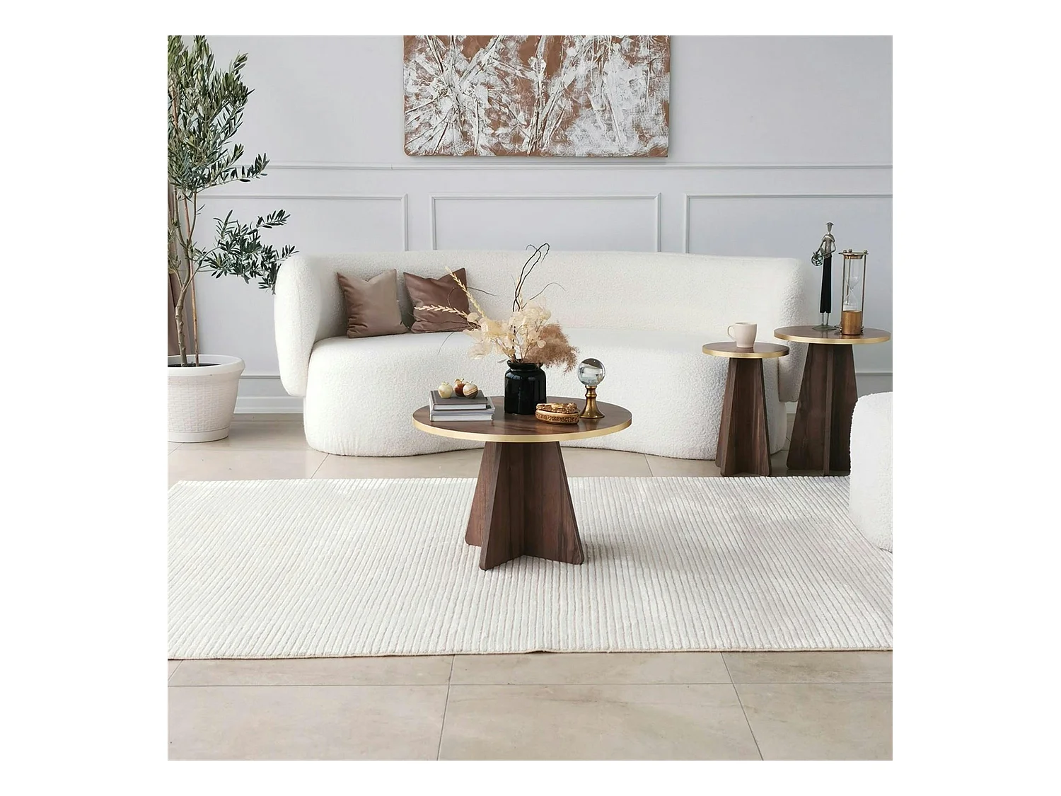 Table basse ronde effet noyer & pieds trapèze MARFA