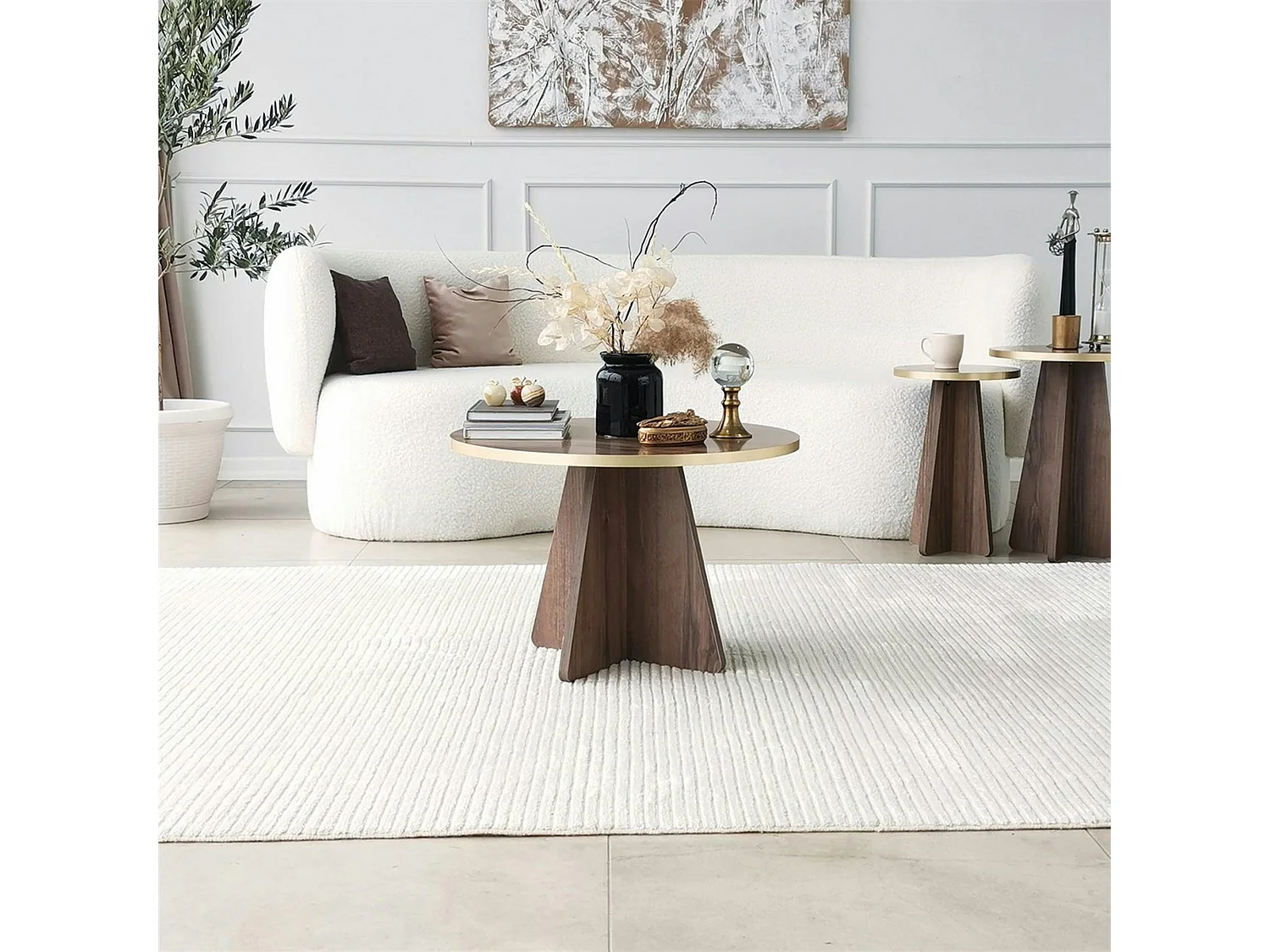 Table basse ronde effet noyer & pieds trapèze MARFA