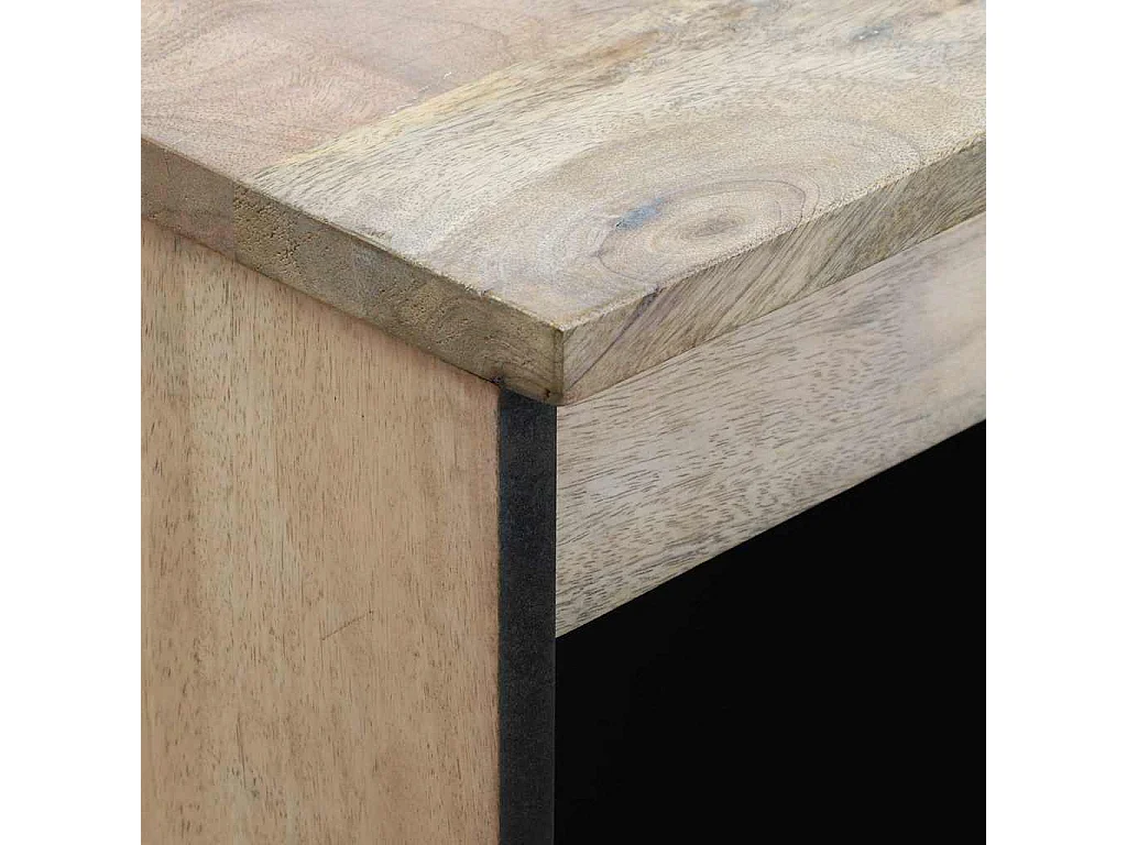 Muebles y estantes para almacenamiento de medios en blanco y negro