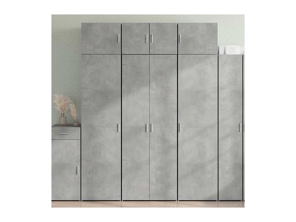 Betongrijs hoog dressoir 70x42,5x185 cm bewerkt hout