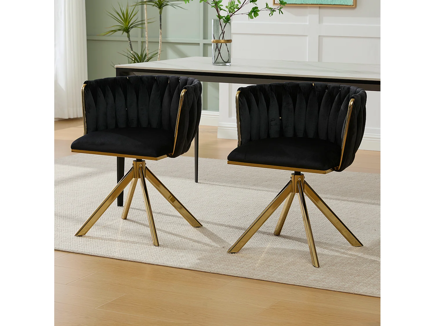 Set di 2 sedie con struttura in metallo - 56 x 50 x 70 cm - rotazione 180° - gambe dorate - velluto - nero