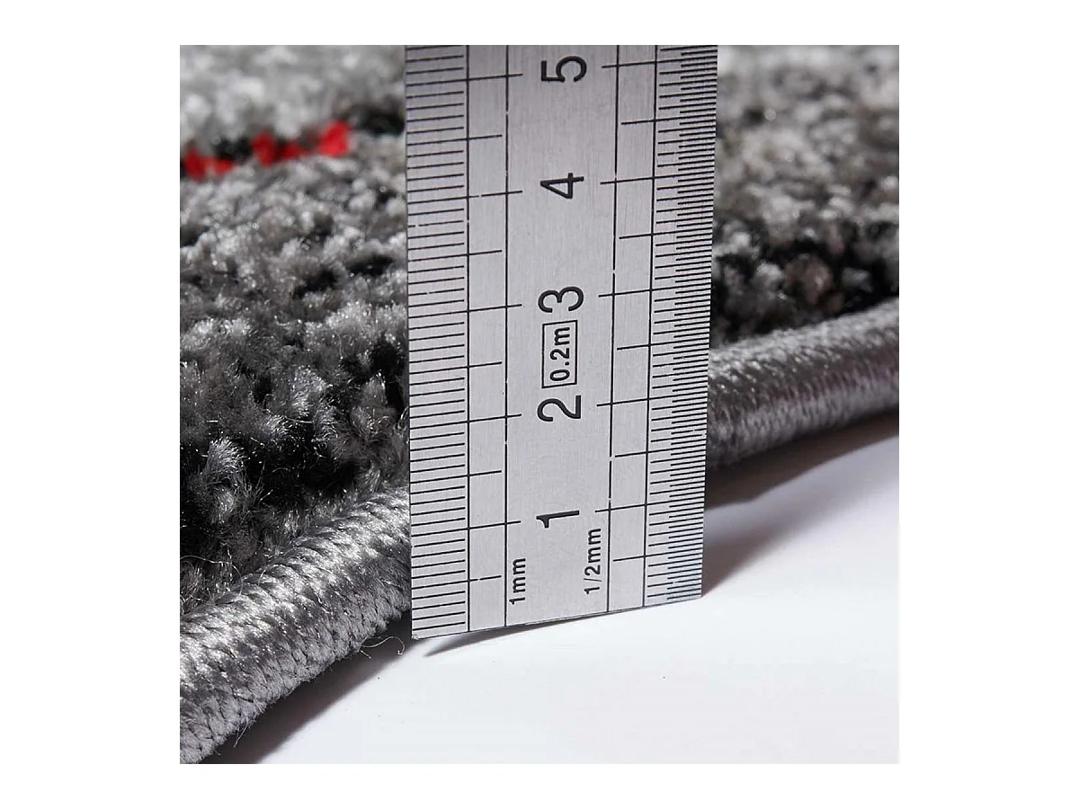 tapis salon 140x140 tissé rouge et gris carré motif géométrique LYN8 MADILA