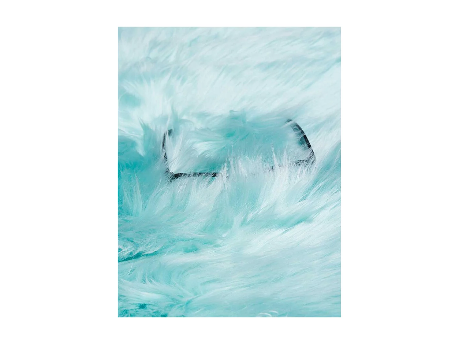 Tapis peau de mouton longs poils shaggy 60x95 en laine turquoise SHEPHERD