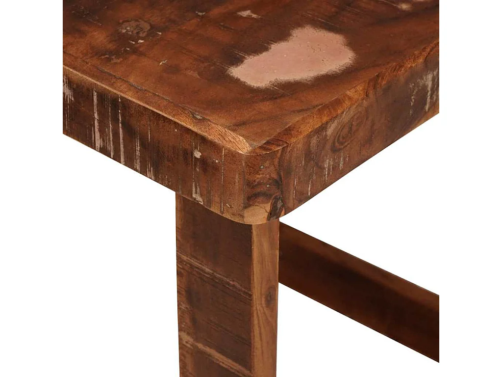 Mesas auxiliares multicolores fabricadas con madera maciza recuperada