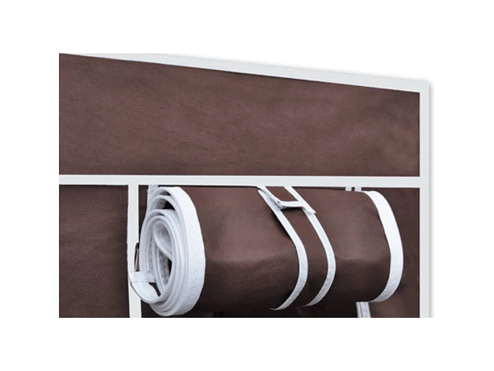 Brauner Stoffschrank