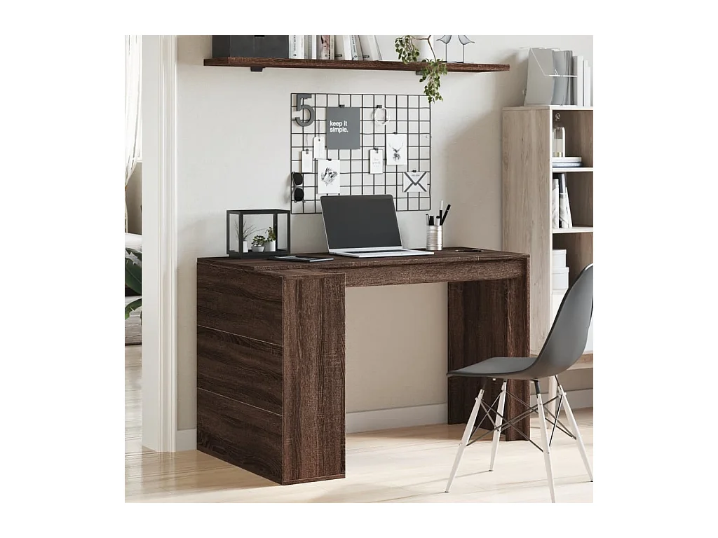 Bruin eiken bureau 123,5x73,5x75 cm bewerkt hout