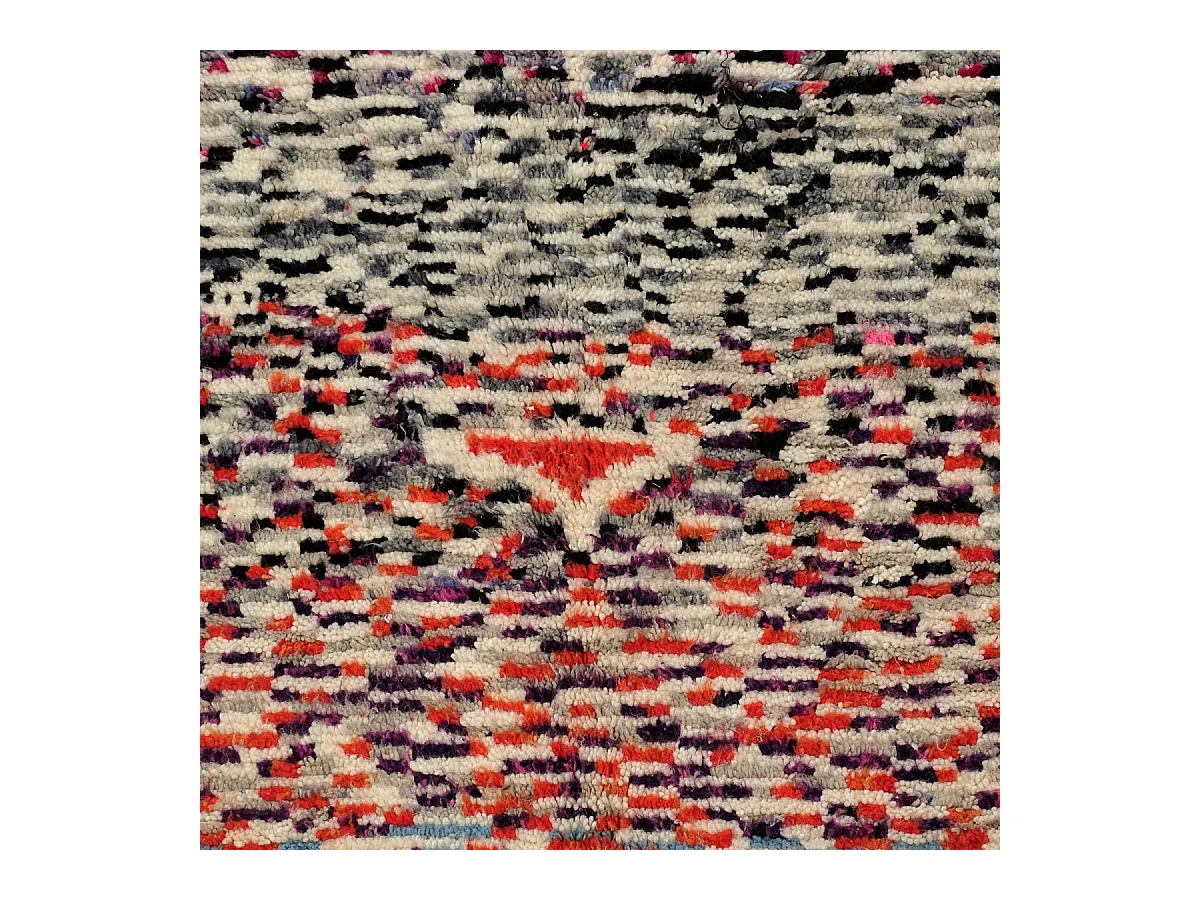 Authentique tapis berbère 140x240 fait à la main en laine blanc cassé et vert AZILAL 25 motif ethnic