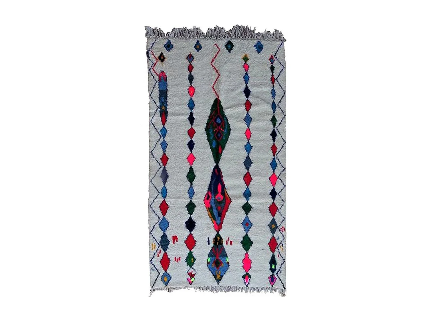 Authentique tapis berbère 150x270 fait main en laine gris et rose TEMARA