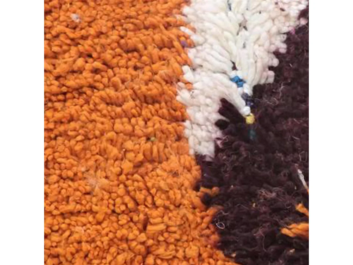 Authentique tapis berbère 195x285 fait main en laine noir et orange ZAOULAN