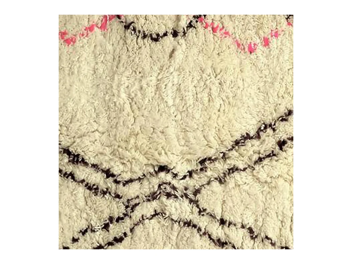 Authentique tapis berbère 170x260 fait main en laine crème et noir SETTATI