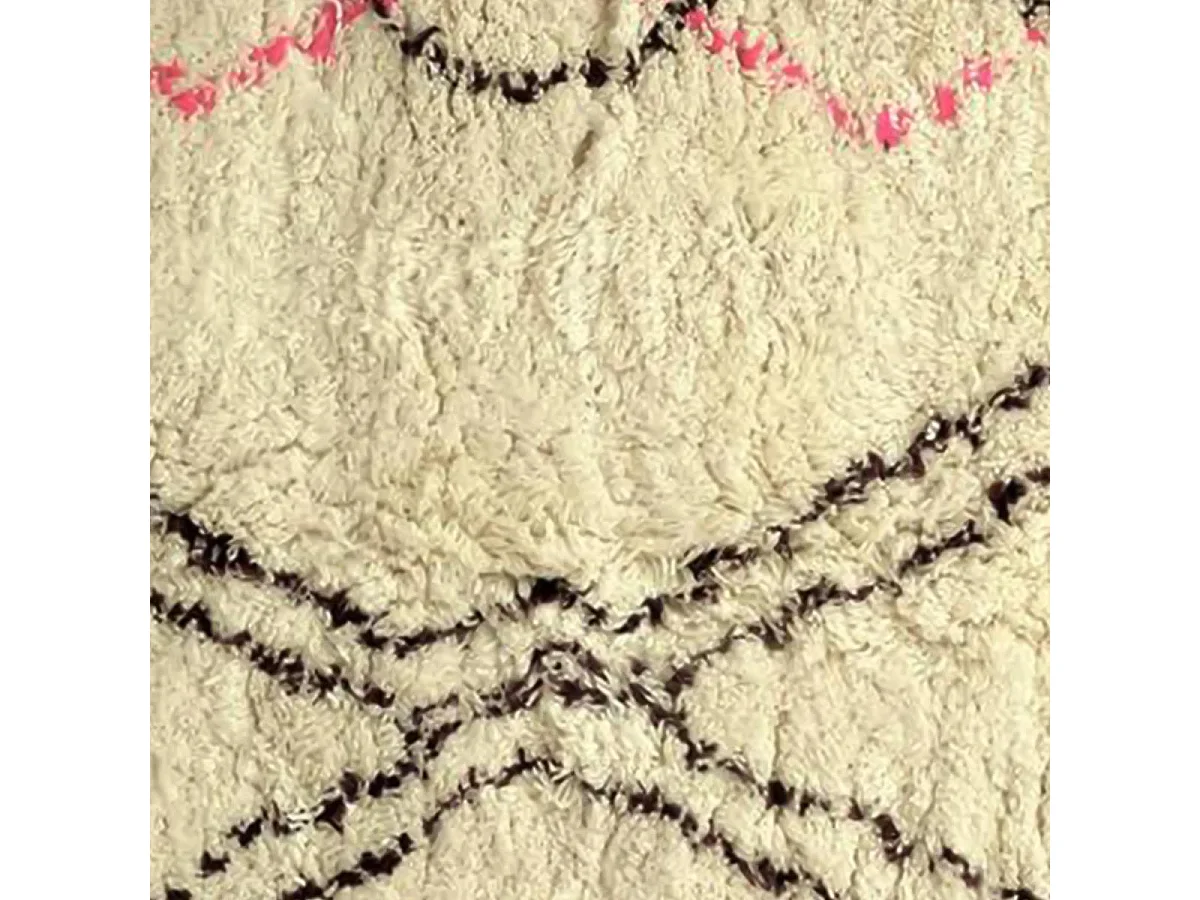 Authentique tapis berbère 170x260 fait main en laine crème et noir SETTATI