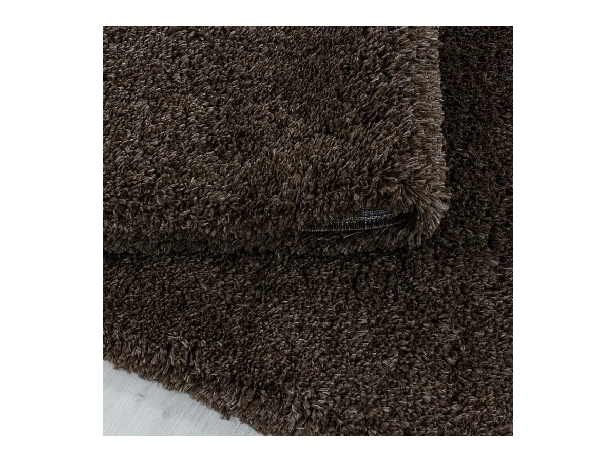 Tapis longs poils shaggy 140x200 rectangle tissé marron motif uni UNI B