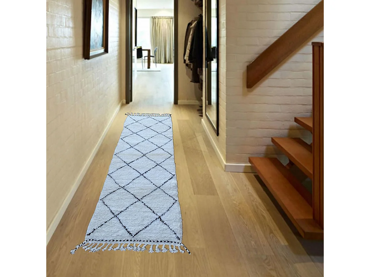 Authentique tapis berbère 85x310 fait à la main en laine blanc cassé et noir BENI OUARAIN AC