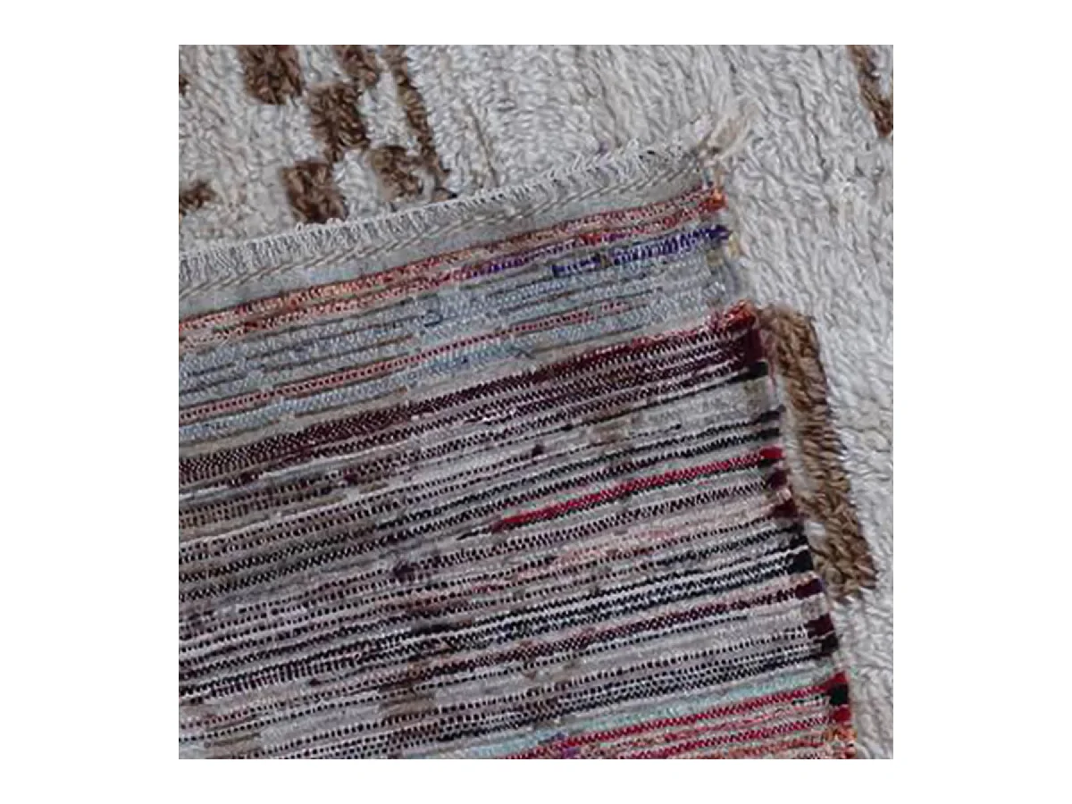 Authentique tapis berbère 150x265 fait main en laine crème ZEMERE
