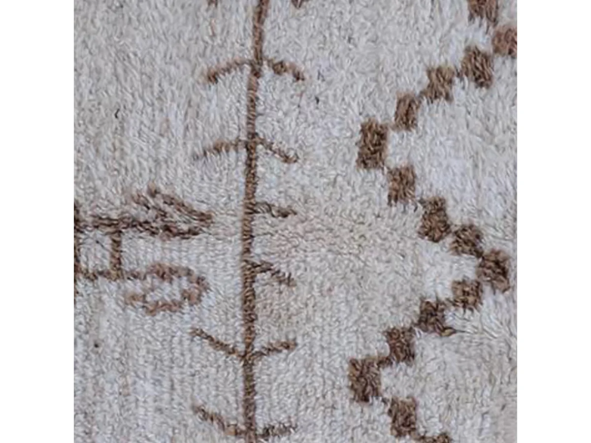 Authentique tapis berbère 150x265 fait main en laine crème ZEMERE