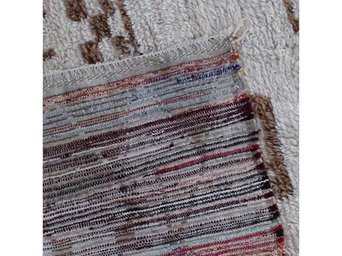Authentique tapis berbère 150x265 fait main en laine crème ZEMERE