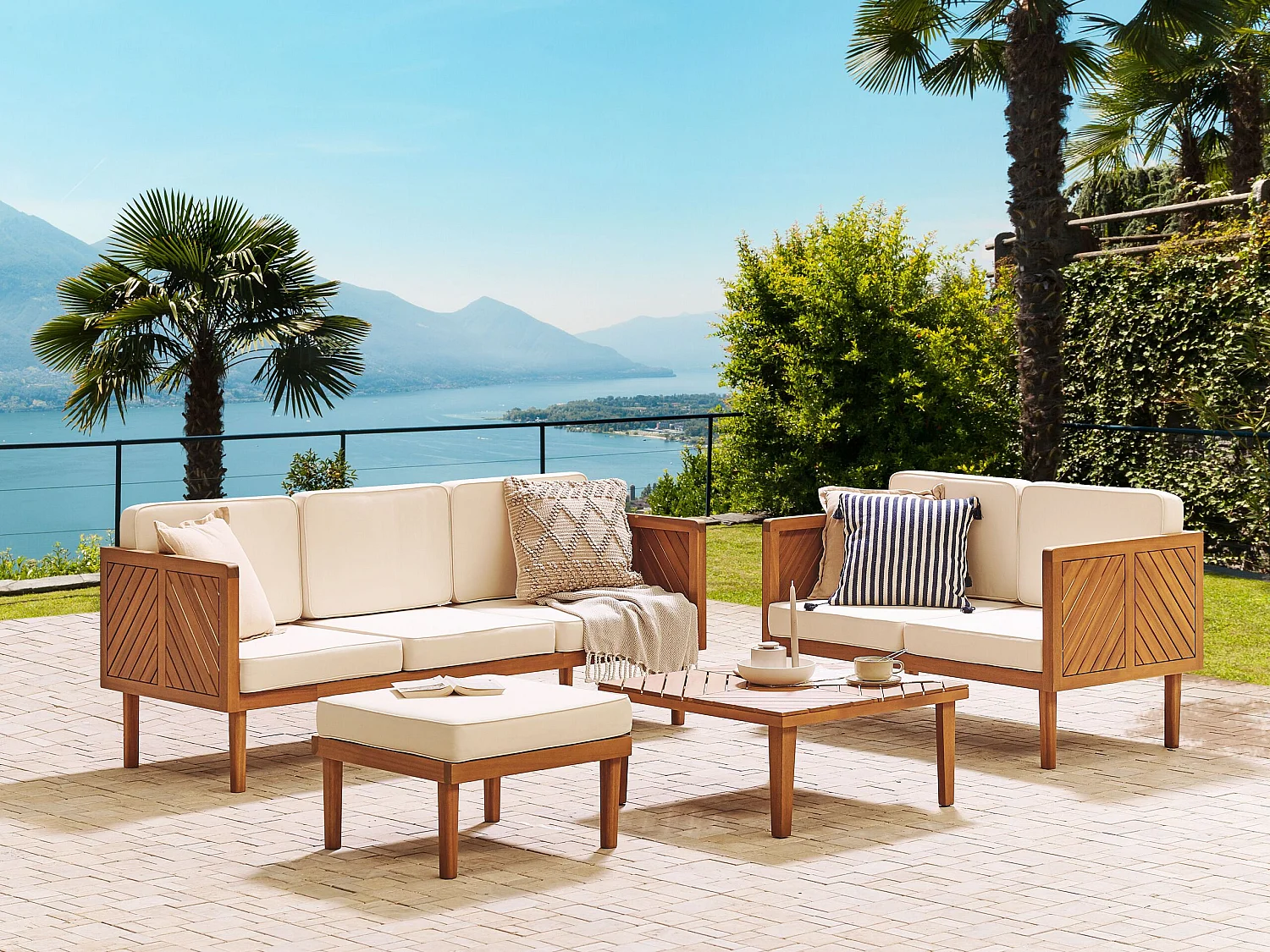 Loungeset met tafel en ottomaan 5-zitter BARATTI Acaciahout Bruin