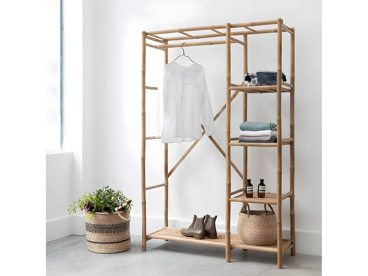 Armoire penderie en bambou et tissu