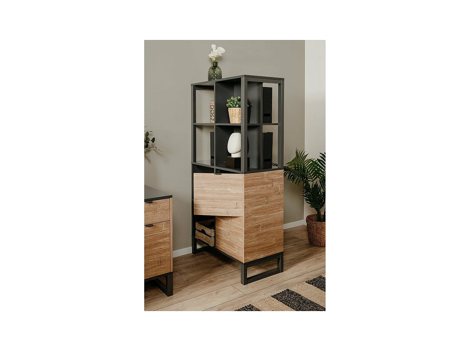 Planken 2 deuren, 4 vakken - L83,5 cm