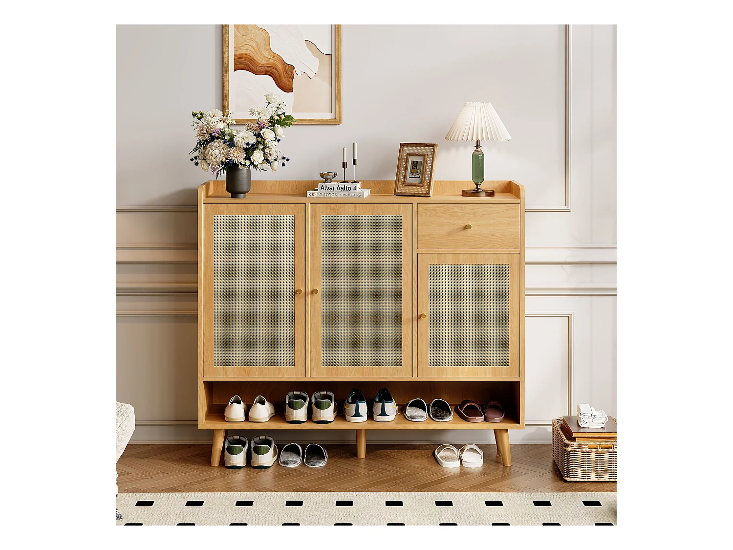 Natuurlijke schoenenkast met 3 rotandeuren en 1 lade, metalen handgreep 120x35x106cm