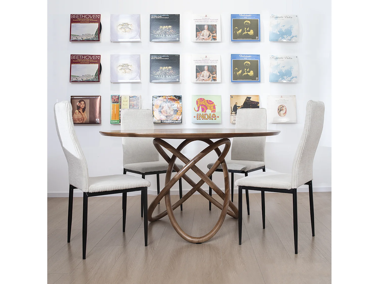 Chaise salle à manger haut dossier rembourrée tissu côtelé structure métal beige lot de 4