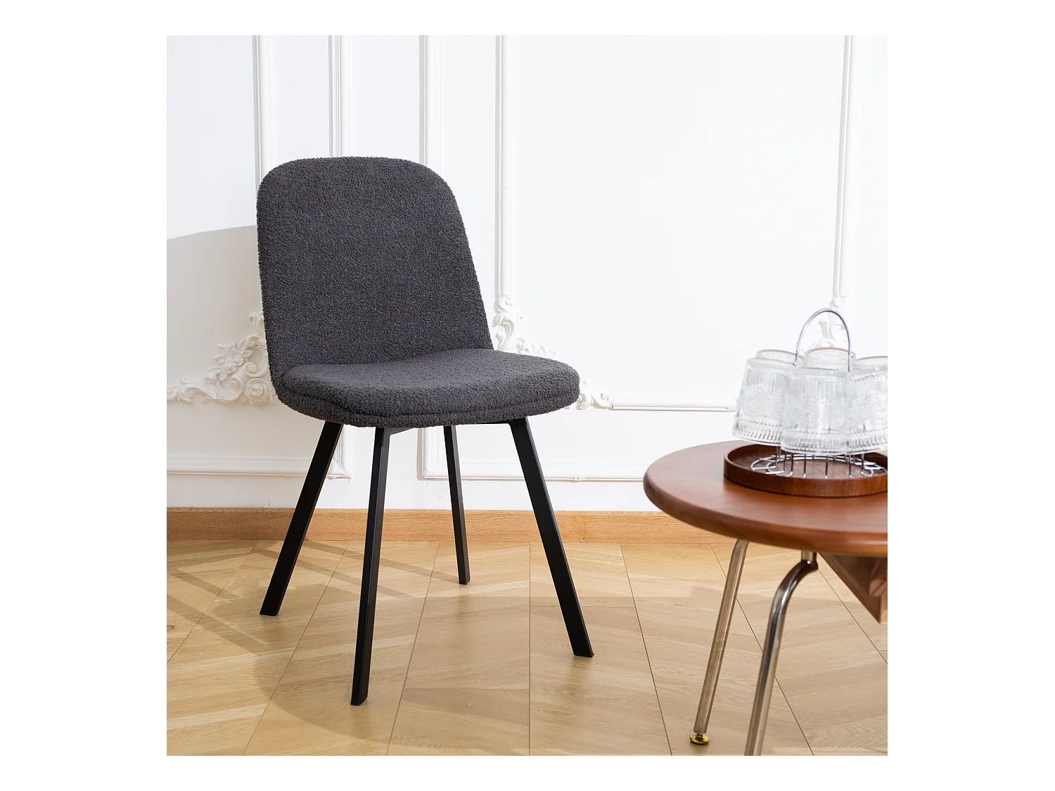 Silla de comedor Teddy-Fleece con acolchado suave y estructura metálica estable, color gris oscuro