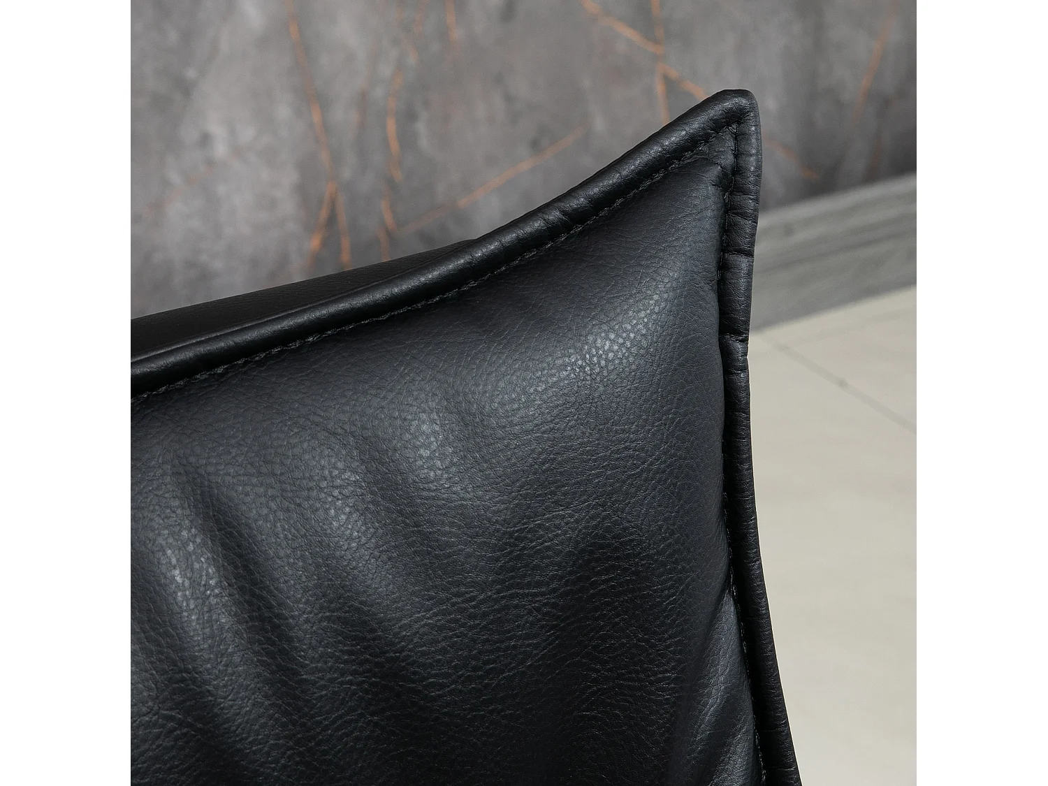 Sillón giratorio reclinable de polipiel con reposapiés reclinable para salón y dormitorio en color negro