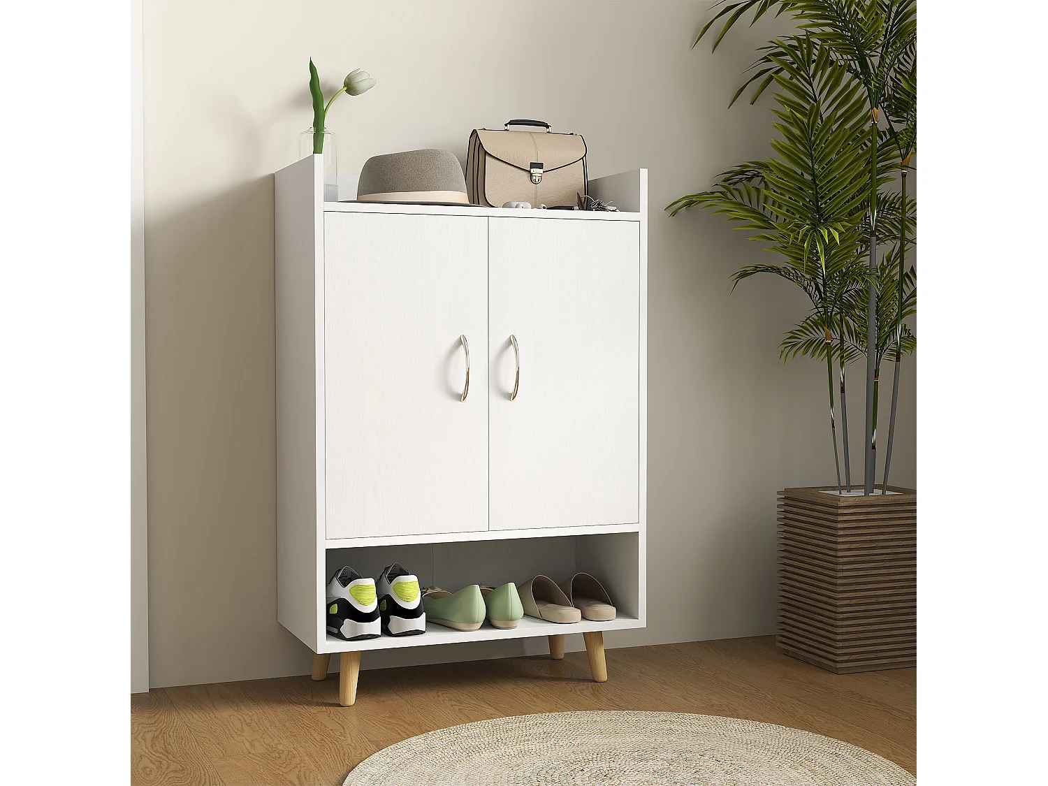 Sapateira de madeira branca com 3 prateleiras e portas para entrada ou corredor 60x30x92 cm