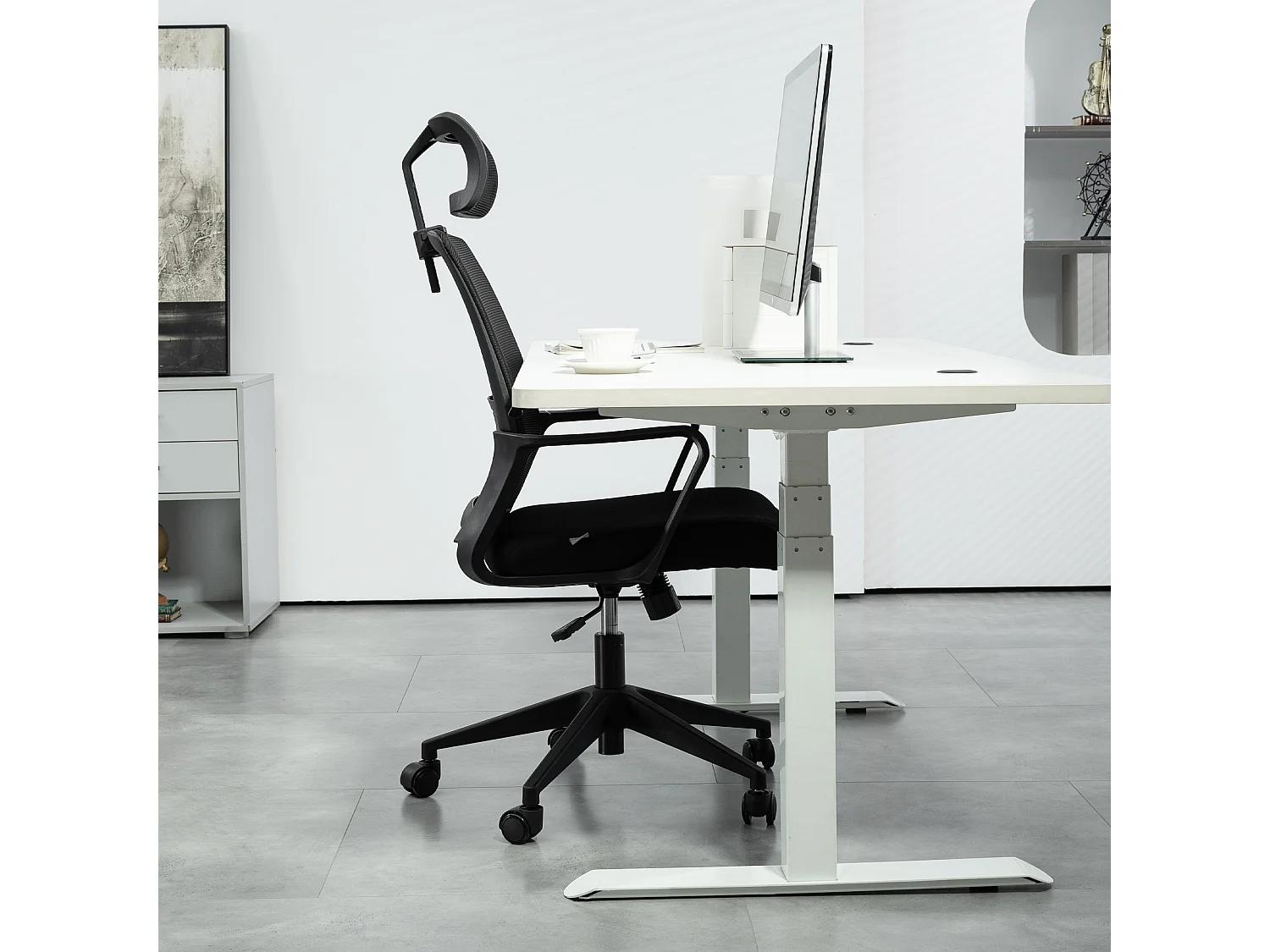 Chaise de bureau ergonomique Mesh pivotante avec accoudoirs et appui-tête réglable noir 60x64x102-112cm