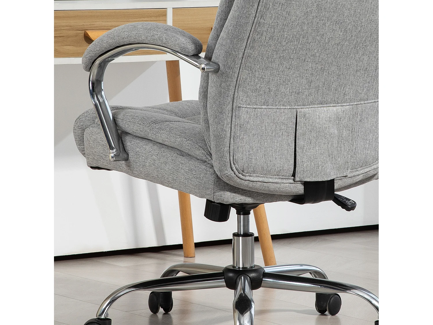 Silla de oficina ergonómica con reposabrazos y reposacabezas, ajustable, giratoria, nailon gris claro