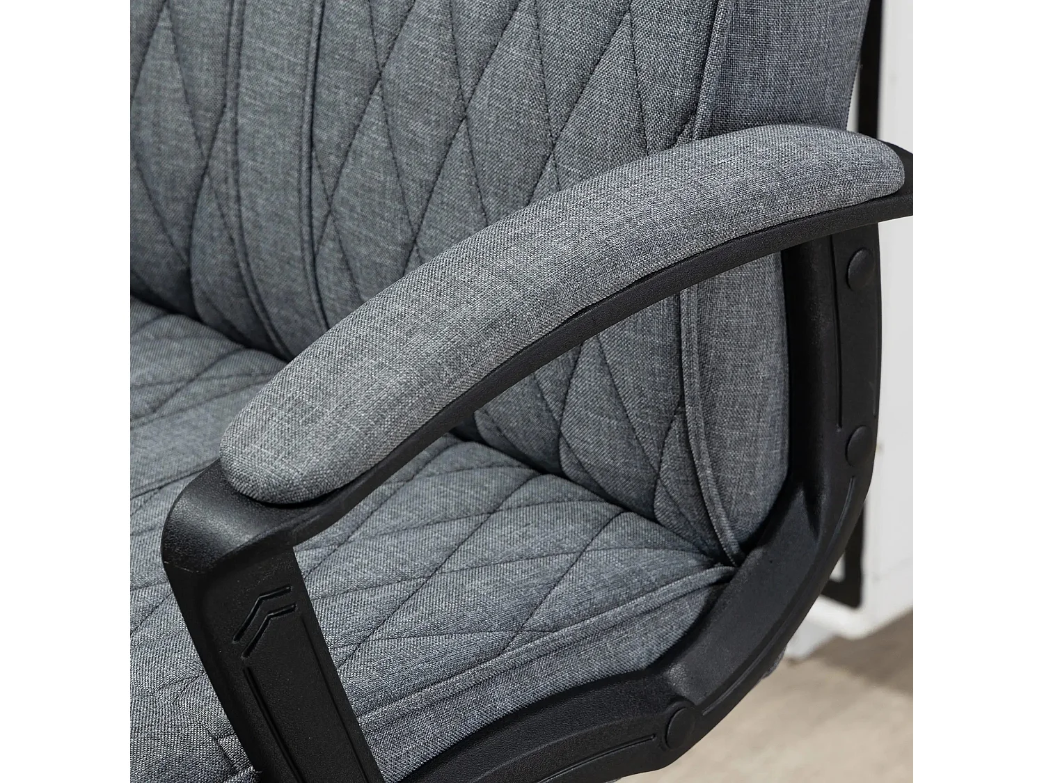 Chaise de bureau ergonomique tissu avec accoudoirs réglables et fonction bascule, gris foncé