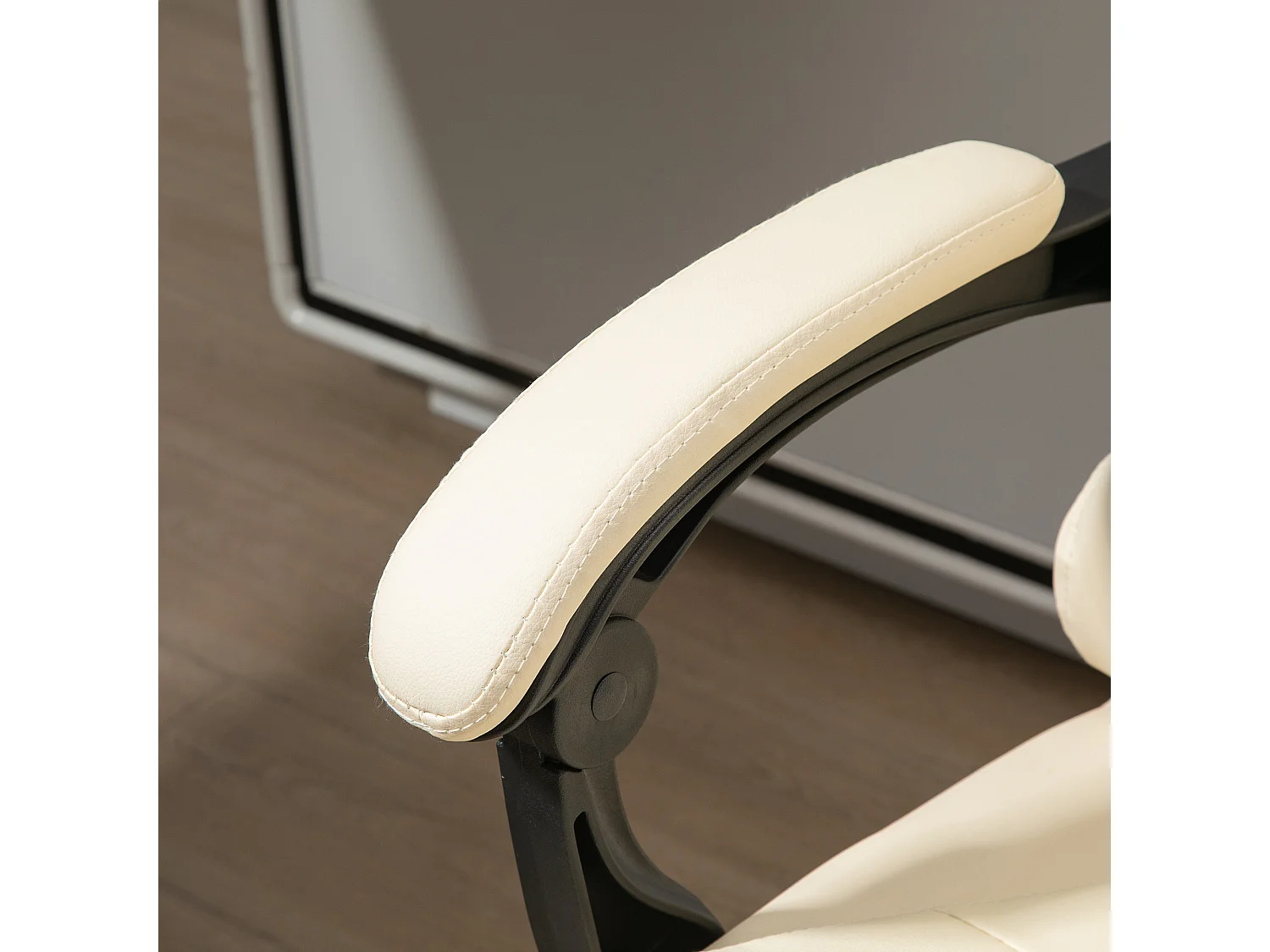Fauteuil de Bureau ergonomique simili cuir avec repose-pieds, dossier inclinable et accoudoirs
