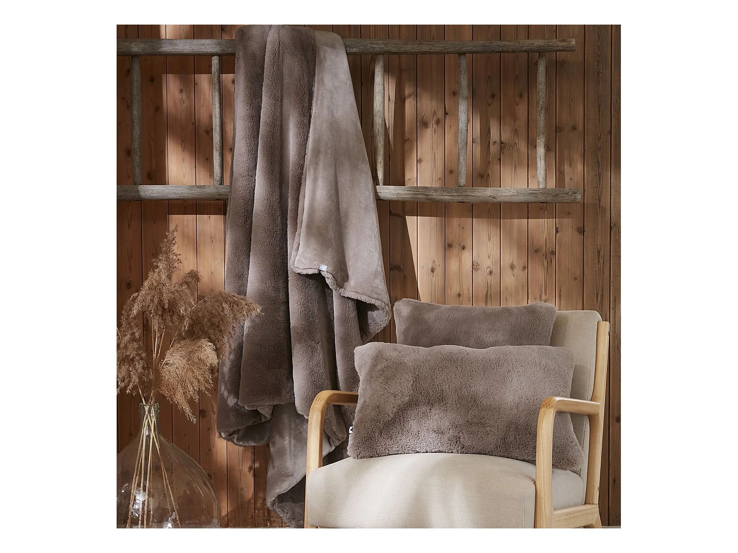 Plaid fourrure chaud taupe 140x200 Odin